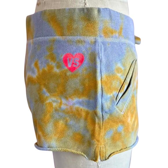 Womens Shorts Size Small Blue Yellow Tie Dye Vegas Girls Trip Bachelorette Pool - Picture 5 of 8